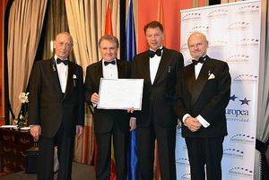 Gilmar recibe la Medalla Europea al Mérito en el trabajo