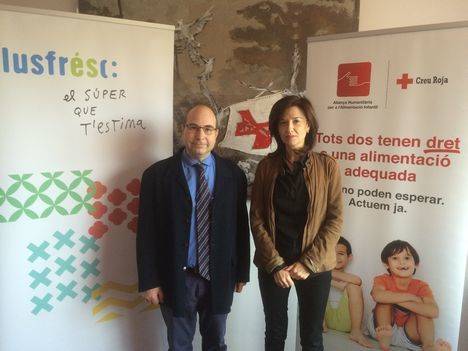 Rafel Oncins, responsable de RSE a Plusfresc, amb Dolors Curià, Presidenta de la Creu Roja a Lleida