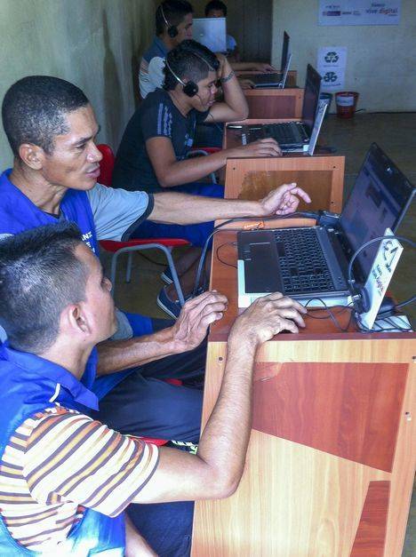 BT contribuye a reducir la brecha digital en Colombia