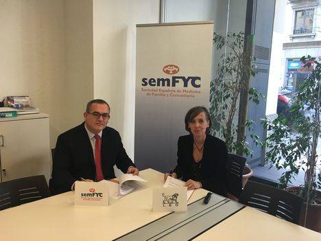 Dr. Josep Basora, presidente de semFYC, y Anne-Laurence Sabatini, directora general de LEO Pharma España