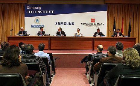 Samsung y la Comunidad de Madrid forman a profesores de secundaria en la nueva asignatura de Tecnología, programación y robótica