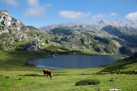 Lagos Covadonga, Asturias.