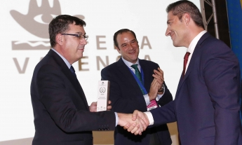 100franquicias.com recibe el Premio Nacional de Franquicia