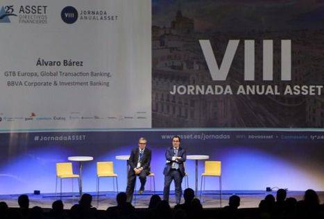 De izda. a dcha: Josep Badia, president de ASSET y Álvaro Bárez, GTB Europa, Global Transaction Banking, BBVA Corporate & Investment Banking.