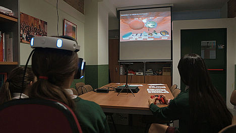 Fundación 3M se alía con la realidad virtual de PlayStation® para acercar las disciplinas STEM a las aulas