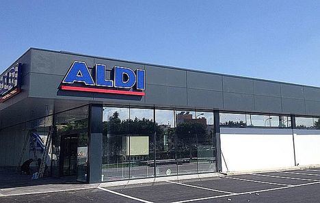 ALDI contratará 122 personas para la campaña de verano en Cataluña y Baleares