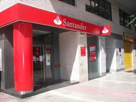 La Cátedra Santander de los Derechos del Niño pide más datos y coordinación pública para proteger al menor