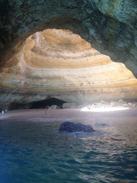 7 Valles-Cueva de Benagil.