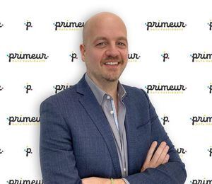Primeur crece un 18% en los últimos 5 años y se renueva con un rebranding no convencional