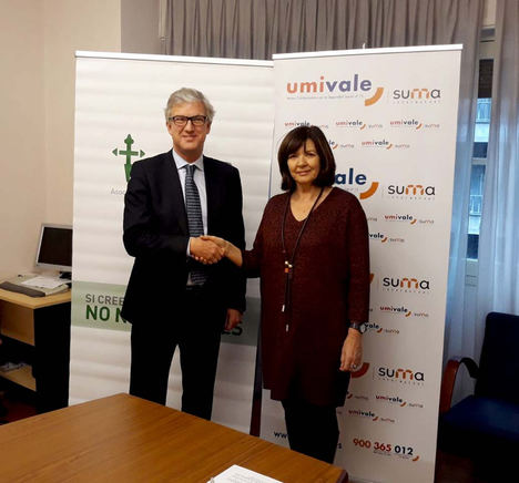 umivale y la AECC firman un convenio de colaboración en la lucha contra el cáncer