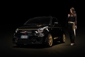 Nuevos Abarth 595 Scorpioneoro y Monster Energy Yamaha