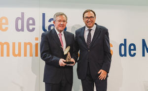 El ingeniero Carlos Alberto López Barrio, recibe el Premio a la Excelencia Profesional de AEIT en Madrid
