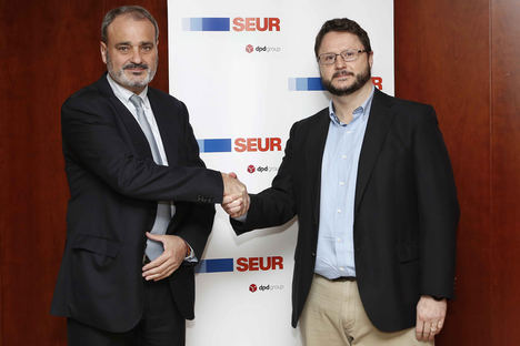 De izqda a dcha: Alberto Sáez, Consejero Delegado LeasePlan España, y Marc Bayo, director de SEUR Now.