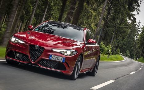Alfa Romeo Giulia Quadrifoglio elegido «Coche deportivo del Año»