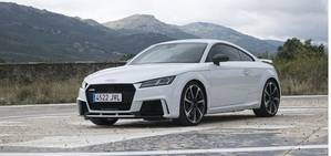 Audi TT RS quattro S tronic