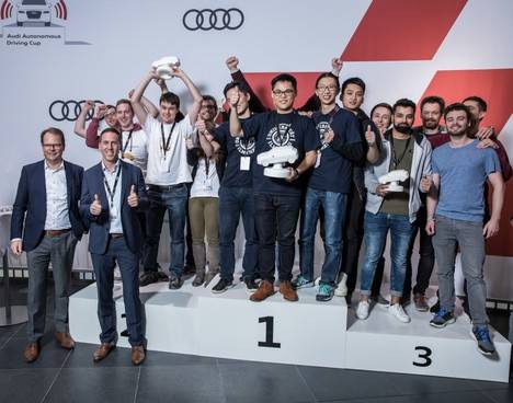 El equipo AFILSOP de la Universidad de Ilmenau gana la Copa Audi de Conducción Autónoma 2017
