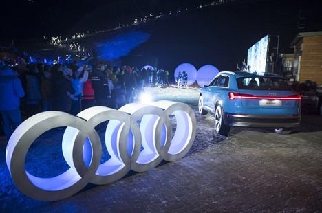 Audi une la tecnología de iluminación LED y el esquí