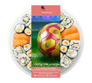 Sushita se prepara para el Mundial de Fútbol con una bandeja de sushi con forma de balón