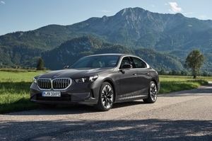 Nuevas motorizaciones PHEV del BMW serie 5 berlina
 