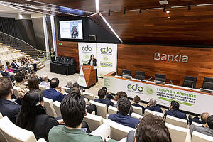 Bankia recibe los premios a la empresa con 