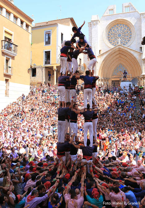 Tarragona propone la excitante experiencia veraniega de formar parte de un ‘Castell’