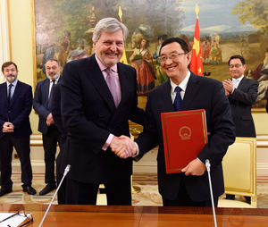 España y China firman un amplio acuerdo de cooperación cultural hasta 2021