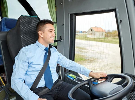 TTA ofrece en Asturias y Vigo 20 empleos a conductores de autobús en Alemania