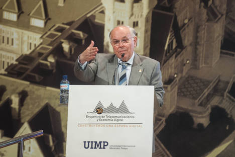 César Nombela, Rector de la UIMP