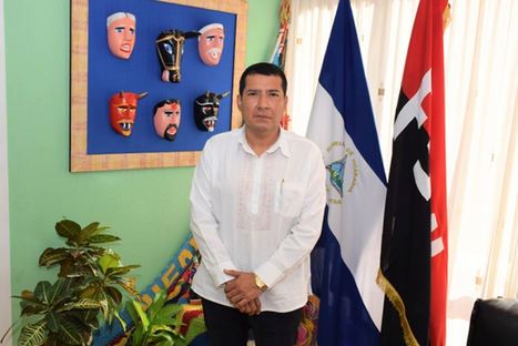 Exmo. Sr. D. Carlos Midence, Embajador de Nicaragua en España.
