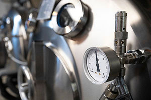 Damm presenta en HIP su nuevo sistema de control en tanques de cerveza para monitorizar el consumo en tiempo real en restauración