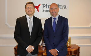 OVB Allfinanz España y Plus Ultra Seguros firman un acuerdo estratégico