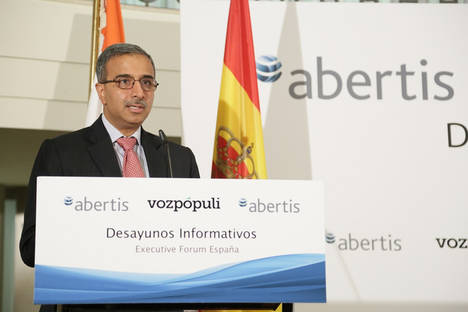 Sr. Bala Venkatesh Varm, Embajador de India en España.