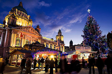 Sumérgete en el espíritu navideño de Irlanda a través de sus mercados