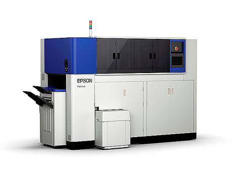 Epson presenta en CeBIT PaperLab un revolucionario sistema de reciclado de papel para oficinas