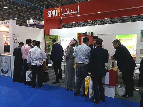 Empresas agroalimentarias cordobesas se promocionan en Arabia Saudí mediante su participación en la Feria Foodex con Extenda