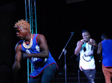 Elenco da Paz ofreció un show vibrante en Luanda, durante la noche del pasado sábado.
