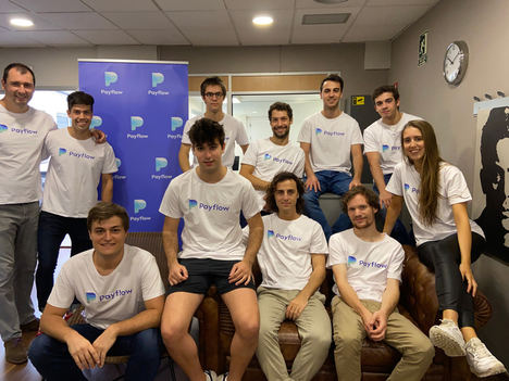 El equipo de Payflow en las oficinas en Barcelona.