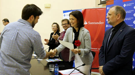 Premios Santander-UIB a los mejores estudiantes de máster y doctorado