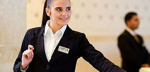 Booking.com refuerza su apoyo a los hoteles españoles con su participación en la Escuela Internacional de Recepcionistas de Hotel