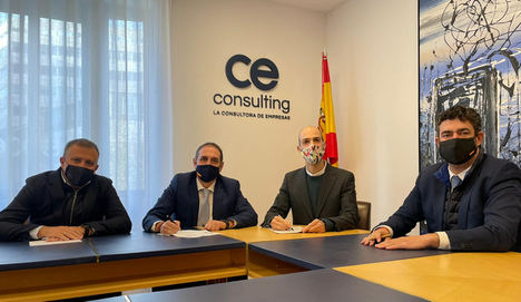 CE Consulting y Profiture firman un acuerdo de colaboración