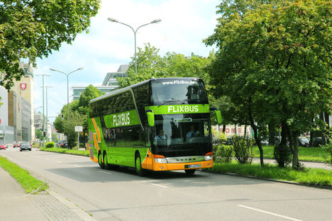 FlixBus llega a Estados Unidos y crece con su red de movilidad en Europa
