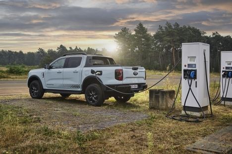 Ford Pro presenta el Ranger Híbrido enchufable
 