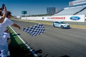 Ford anuncia las 12 ONGs que participaran en la XVI edición de las 24 horas Ford