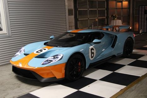 Llegan a Europa las primeras unidades del Ford GT