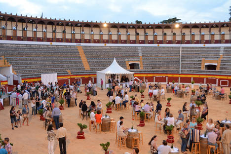 La plaza de toros de Almendralejo acogerá el 20 de mayo el gran brindis de la D.O. Ribera del Guadiana