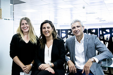 De izda. a dcha.: M.ª Ángeles Safont (Head of Digital), Beatriz Hernández y Jesús Vallejo (Director General Havas Media Levante).