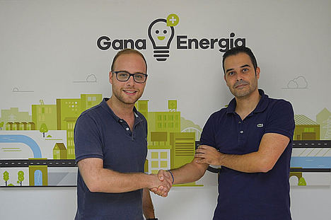 Hugo Mestre de WallboxOK y Ricardo Margalejo de Gana Energía.