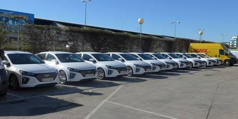 Hyundai hace entrega de una flota de 48 IONIQ Híbridos a DHL