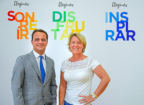 Olivier Bernon, CEO de Up SPAIN, y Catherine Coupet, presidenta del Grupo UP.