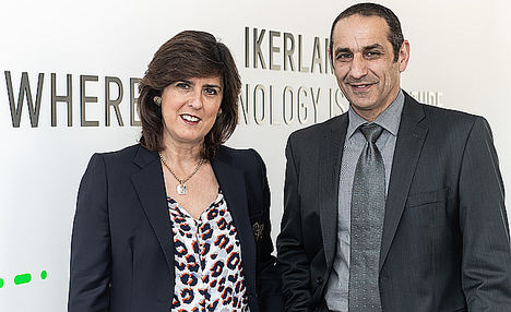 Elena Zárraga (LKS) y Marcelino Caballero (Ikerlan).
